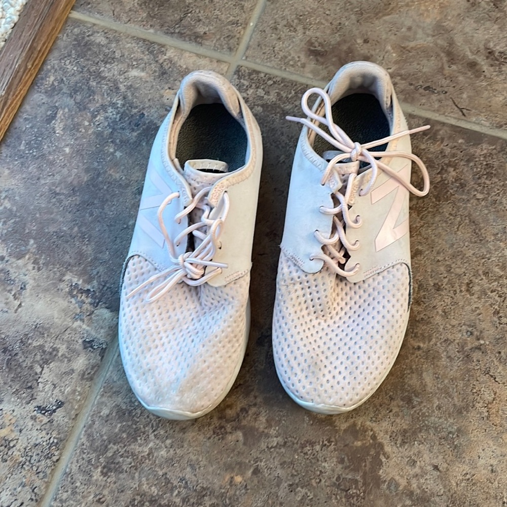 New Balance Tennis Shoes